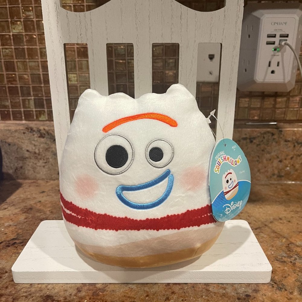 Disney Squishmallow New Squad Collection - Forky